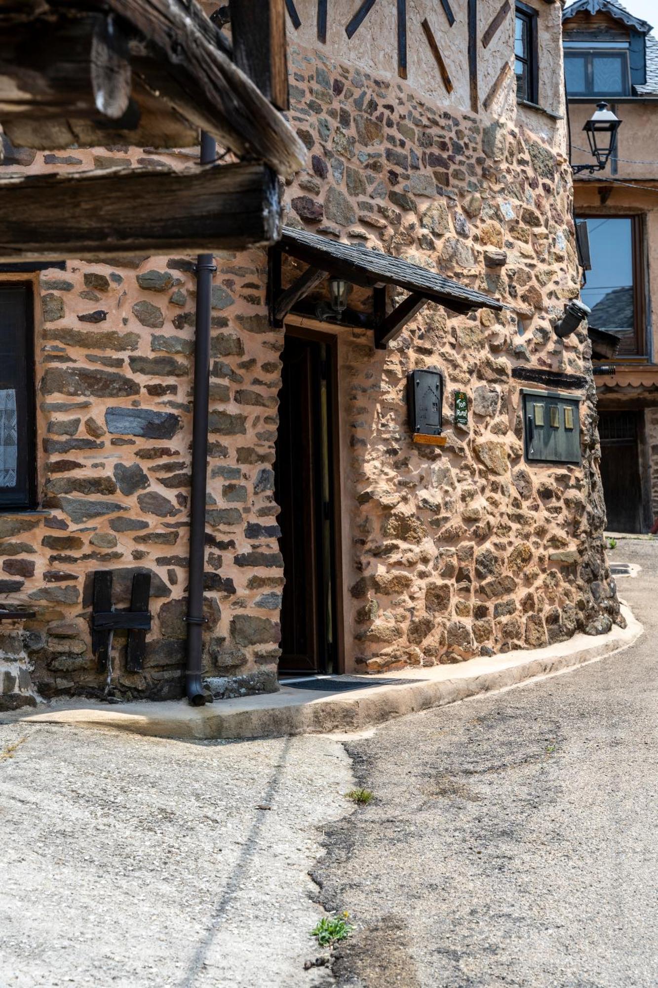 Casa De Turismo Rural Sardom2 Bembibre  Exterior foto